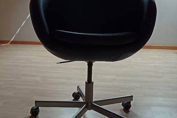Stuhl für Schreibtisch