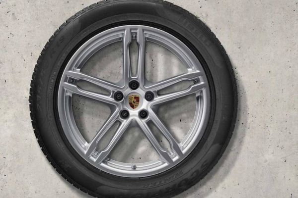 Porsche Macan Kit Winterreifen 19 Zoll