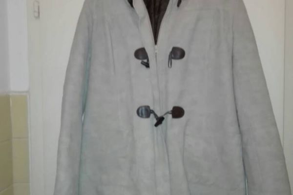 Beige Jacke im Montgomery Stil für Damen oder Herren