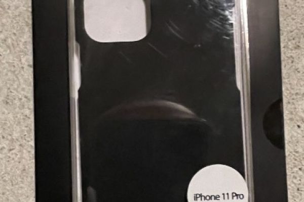 Hülle für I Phone 11 Pro in schwarz mit Mercedes Stern