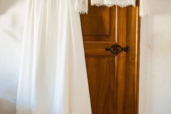 Hochzeitskleid dreiteilig: Rock, Korsage und Spitzentop Größe M/38