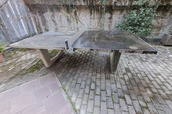 Tischtennisplatte aus Beton