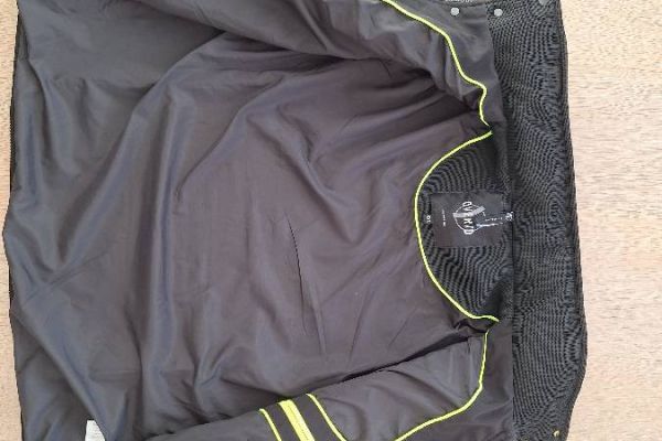 Herrenjacke schwarz