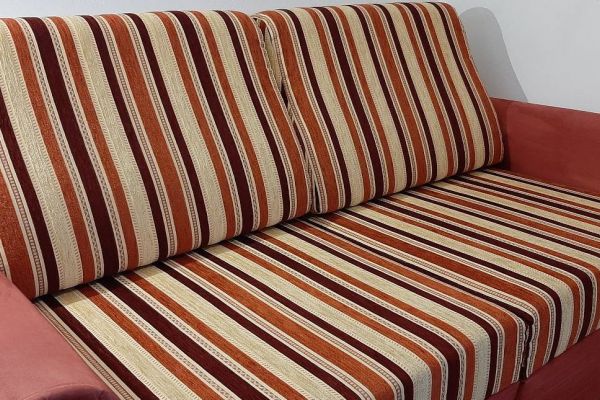 Couches zu verkaufen