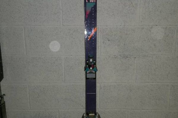 Ski "ROSSIGNOL E461", 180 cm, mit Bindung u. Stöcken