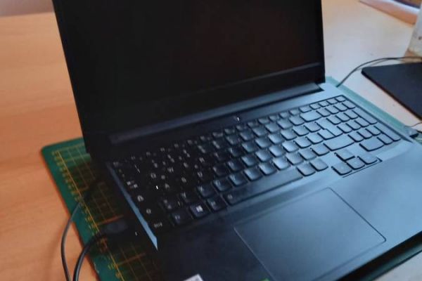 Lenovo IdeaPad Gaming 3 (15ACH6) Laptop