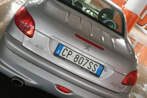 Peugeot 206cc,1.6 l 16v 110ps