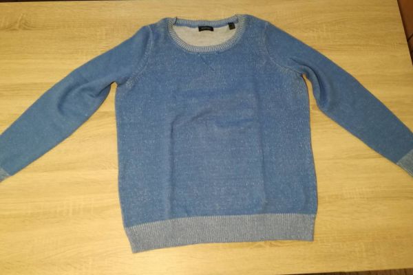 Pullover zu verkaufen