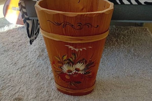 Handbemalter Vintage Holzschirmständer