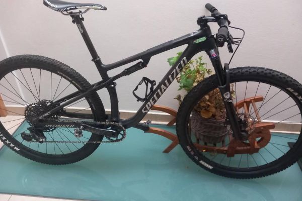 Specialized Epic Expert