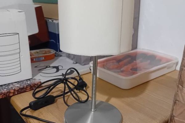 Verkaufe Lampenschirm für Nachtkästchen