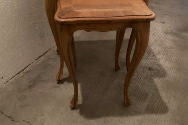 Biedermeier kleine Beistelltischchen