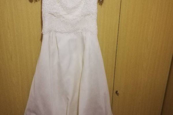 Brautkleid