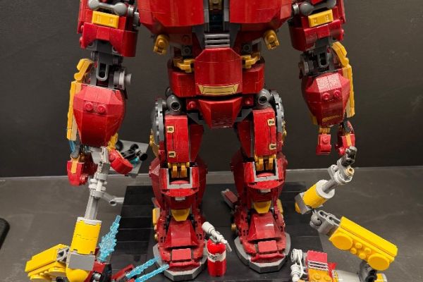 Lego Iron Man