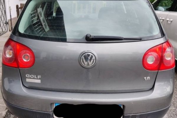 Volkswagen Golf 5. 1.6 3P. Comfortline