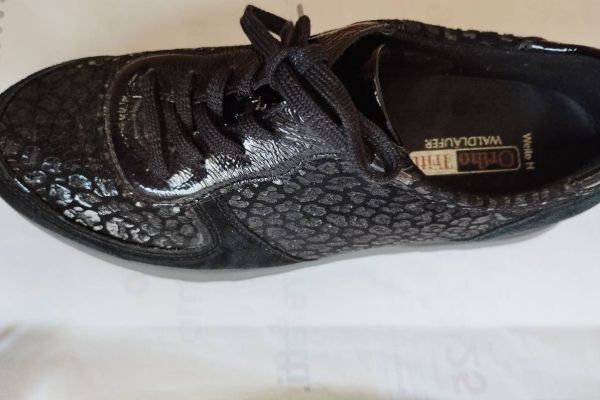 Bequeme Damenschuhe, Größe 41