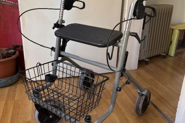 Rollator in gutem Zustand