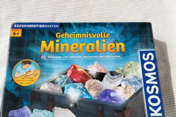 Lernspiel Experimentieren mit Mineralien wie neu