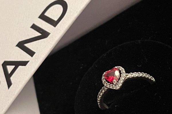 Pandora Ring