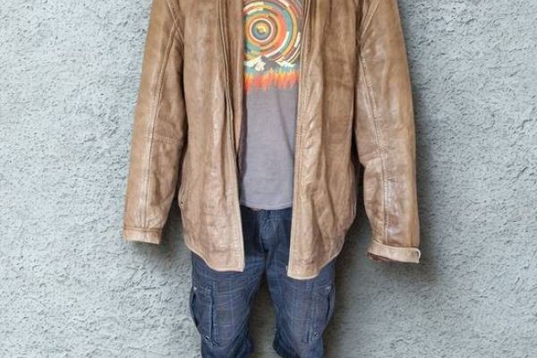 Lederjacke von Engbers – Größe XL – 50 €
