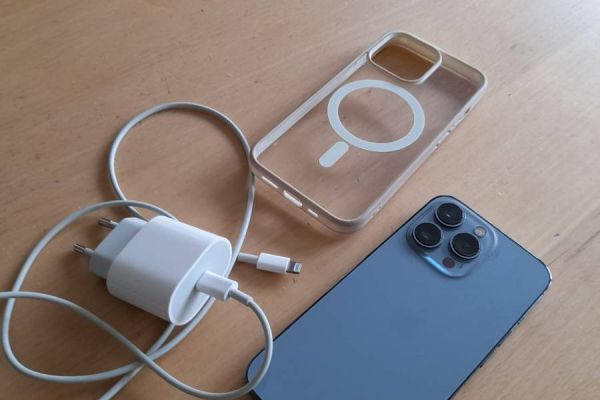 IPhone 13 pro max mit 256gb zu verkaufen