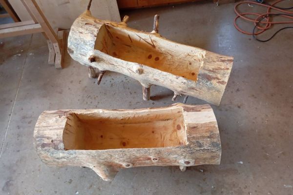 Holz-Trog aus Zirbelkiefer