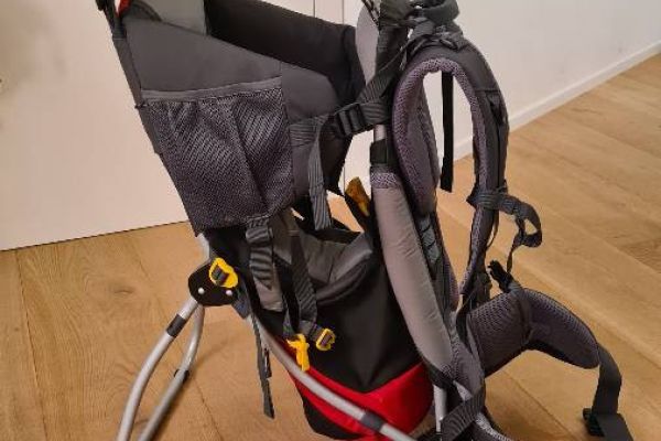 Tragerucksack für Kind - Kraxe - Marke Deuter