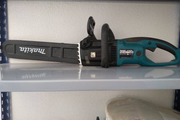 Kettensäge Makita UC4030A Elettrosega 400mm