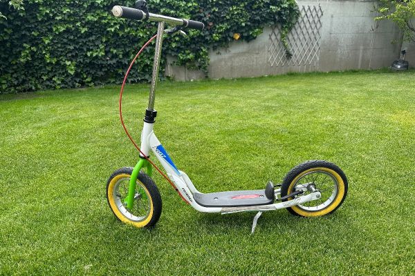 Roller mit Luftreifen