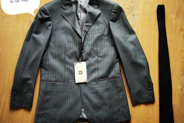 Neuer Anzug Emporio Armani