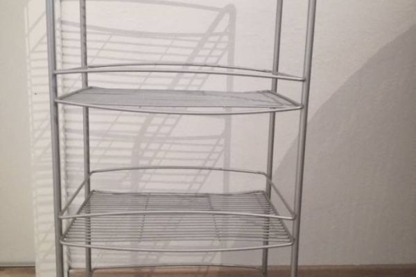 Regal zu verkaufen