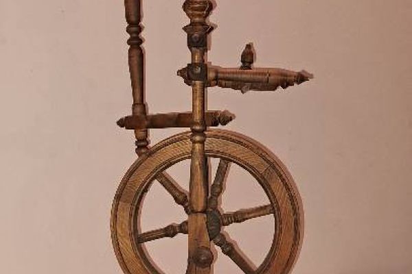 Altes Spinnrad