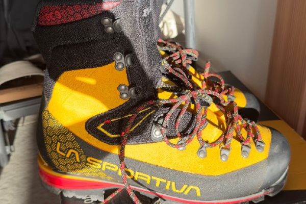 Martin • La Sportiva Nepal Cube GTX Mountaineering Boot