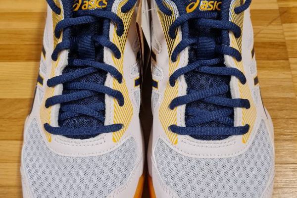 Turnschuhe Esics  UPCOURT 5
