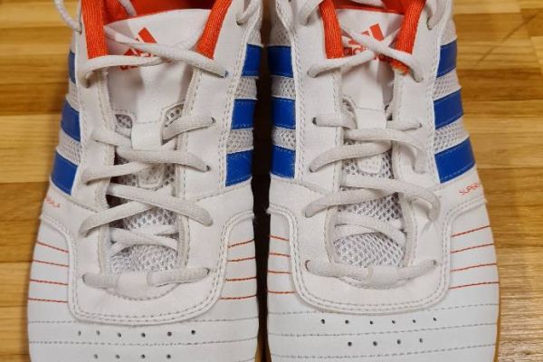 Turnschuh Adidas Supersala
