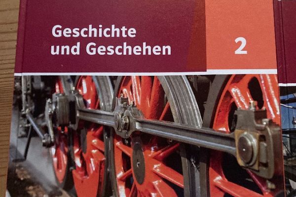 Geschichtebücher Oberschule