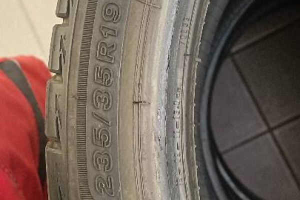 Bridgestone Turanza Reifen 235/35R19 91Y