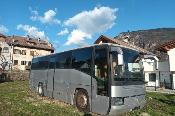 MERCEDES BENZ 0404 MIT CAMPER ZULASSUNG