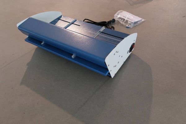 Prägemaschine für Papier