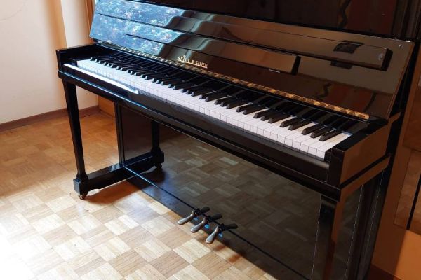 Wandklavier zu verkaufen, aktuelle Begutachtung vorhanden