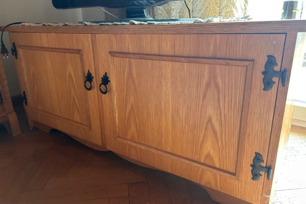 Fernsehertisch