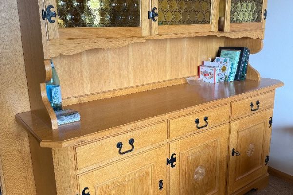 Geschreinerter Küchenschrank zu verschenken