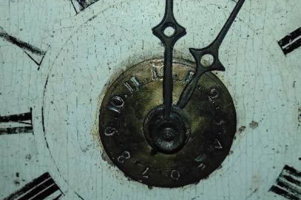 Wanduhr, antik
