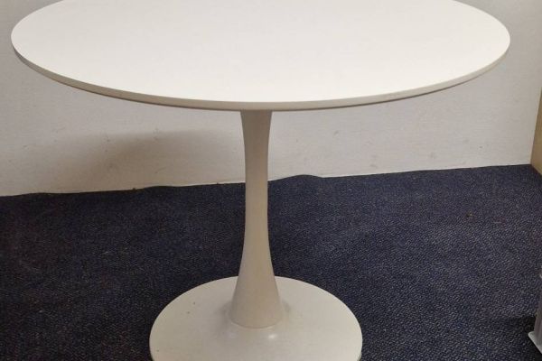 Verschenke Tisch