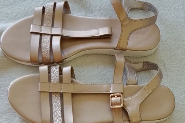 Sandalen Mädchen