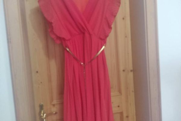 Kleid zu verkaufen