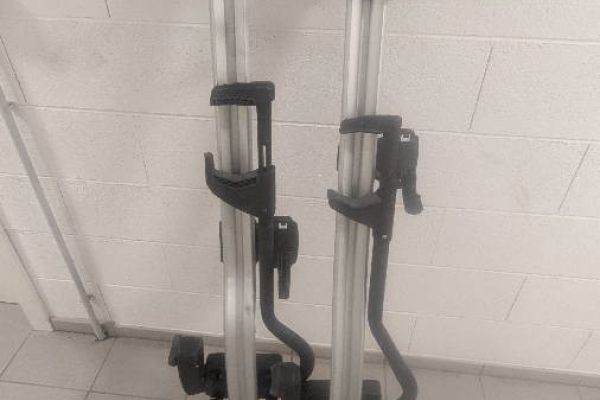 2xThule Fahrrad-Dachträger