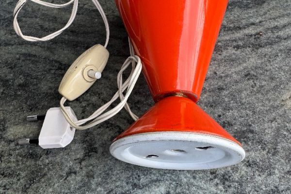 Alte Teleskoplampe