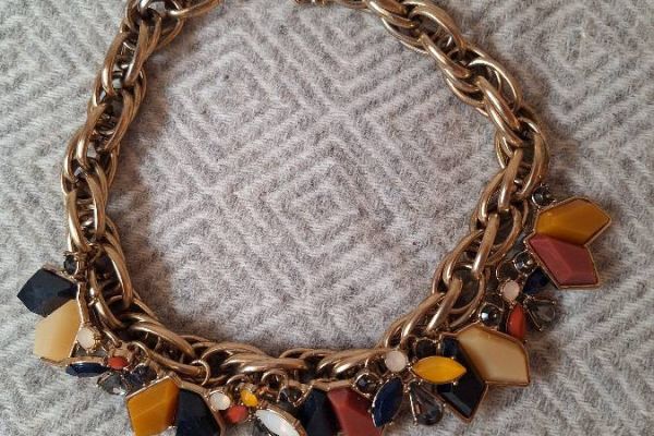 Bunte Statement-Kette | Marke ZARA