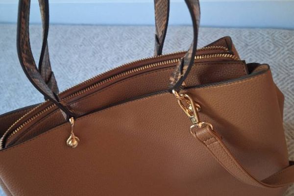 Neuwertige Handtasche | Marke ALDO